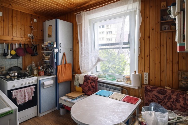 Продам двухкомнатную (2-комн.) квартиру, Чайковского ул, 12, Лобня г