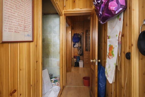 Продам двухкомнатную (2-комн.) квартиру, Чайковского ул, 12, Лобня г
