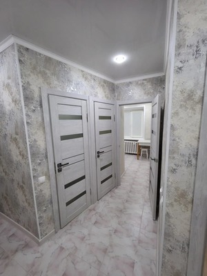 Продам двухкомнатную (2-комн.) квартиру, Коммунистическая ул, 6, Кропоткин г