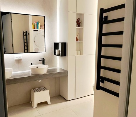 Продам трехкомнатную (3-комн.) квартиру, Невельского проезд, 6к2, Москва г