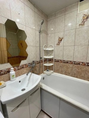 Продам однокомнатную (1-комн.) квартиру, Сафиуллина ул, 6к2, Казань г