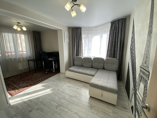 Продам двухкомнатную (2-комн.) квартиру, Вертолётчиков ул, 1, Москва г