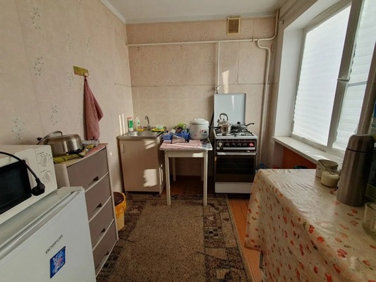 Продам многокомнатную квартиру, Комсомольская ул, 154, Кропоткин г