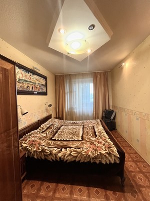 Продам трехкомнатную (3-комн.) квартиру, Кулакова ул, 1, Пенза г