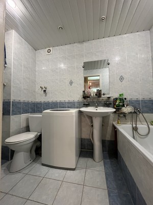 Продам трехкомнатную (3-комн.) квартиру, Кулакова ул, 1, Пенза г