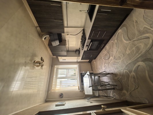 Продам трехкомнатную (3-комн.) квартиру, им А.Маркова мкр, 24, Дмитров г