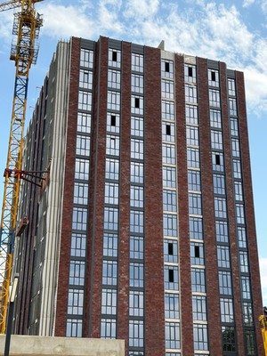 Продам трехкомнатную (3-комн.) квартиру, Кирова ул, 331, Нальчик г