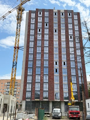 Продам трехкомнатную (3-комн.) квартиру, Кирова ул, 331, Нальчик г