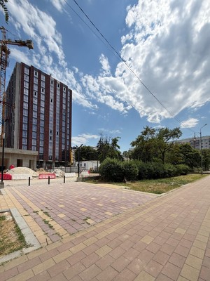 Продам трехкомнатную (3-комн.) квартиру, Кирова ул, 331, Нальчик г