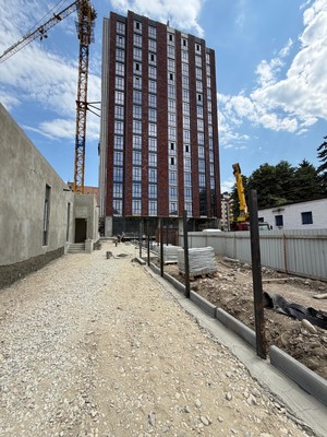 Продам трехкомнатную (3-комн.) квартиру, Кирова ул, 331, Нальчик г