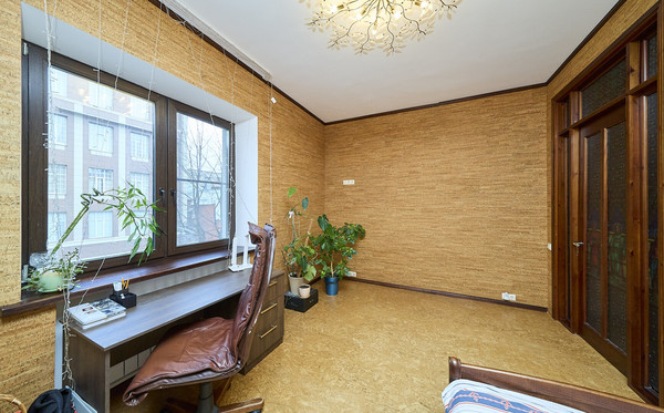 Продам трехкомнатную (3-комн.) квартиру, Красного Текстильщика ул, 9-11А, Санкт-Петербург г