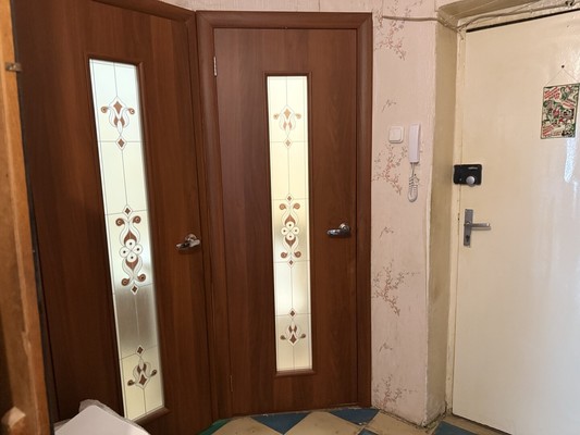 Продам двухкомнатную (2-комн.) квартиру, Дибуновская ул, 37, Санкт-Петербург г