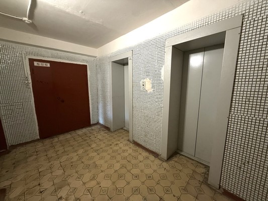Продам двухкомнатную (2-комн.) квартиру, Дибуновская ул, 37, Санкт-Петербург г