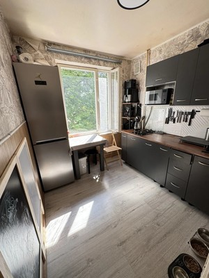 Продам двухкомнатную (2-комн.) квартиру, Рогова ул, 5, Москва г