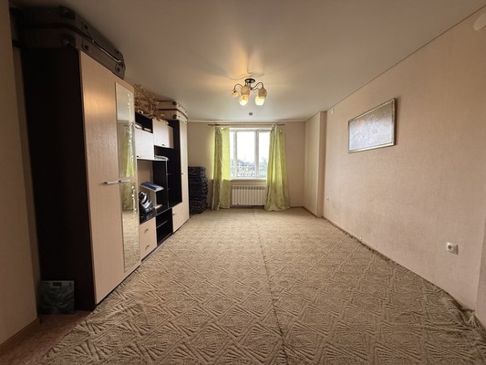 Продам трехкомнатную (3-комн.) квартиру, Нурихана Фаттаха ул, 21/1, Казань г