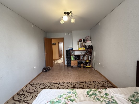 Продам трехкомнатную (3-комн.) квартиру, Нурихана Фаттаха ул, 21/1, Казань г