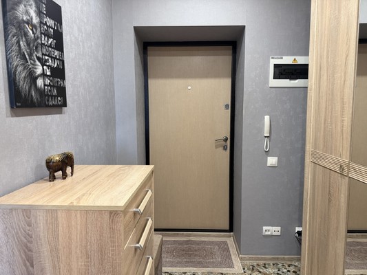 Продам двухкомнатную (2-комн.) квартиру, Шевченко ул, 51, Ханты-Мансийск г