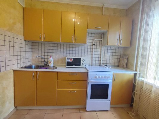 Продам однокомнатную (1-комн.) квартиру, Ляпидевского ул, 66А, Тихорецк г