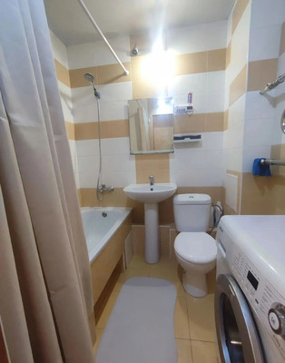 Продам однокомнатную (1-комн.) квартиру, Ляпидевского ул, 66А, Тихорецк г