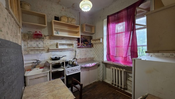 Продам двухкомнатную (2-комн.) квартиру, Колыбалова ул, 18, Пермь г