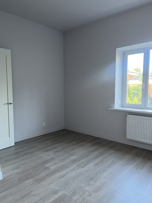 Продам трехкомнатную (3-комн.) квартиру, Берёзовая ул, 5, Красная Пахра с