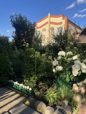 Продам трехкомнатную (3-комн.) квартиру, Берёзовая ул, 5, Красная Пахра с