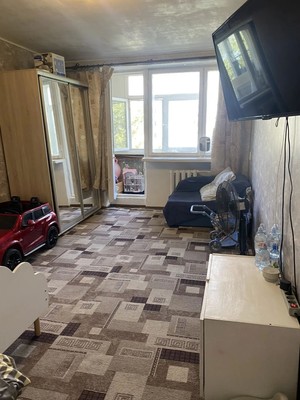 Продам однокомнатную (1-комн.) квартиру, Миллера Ж.А. ул, 54, Симферополь г