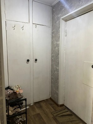 Продам однокомнатную (1-комн.) квартиру, Миллера Ж.А. ул, 54, Симферополь г