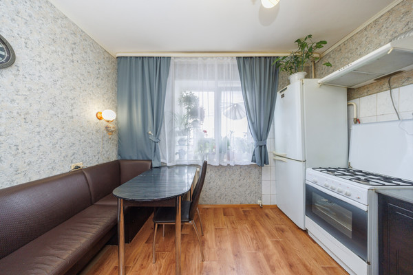 Продам однокомнатную (1-комн.) квартиру, Почтовая ул, 146, Брянск г