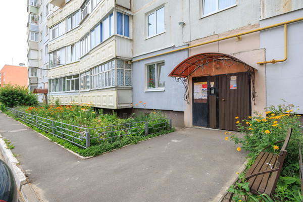 Продам однокомнатную (1-комн.) квартиру, Почтовая ул, 146, Брянск г
