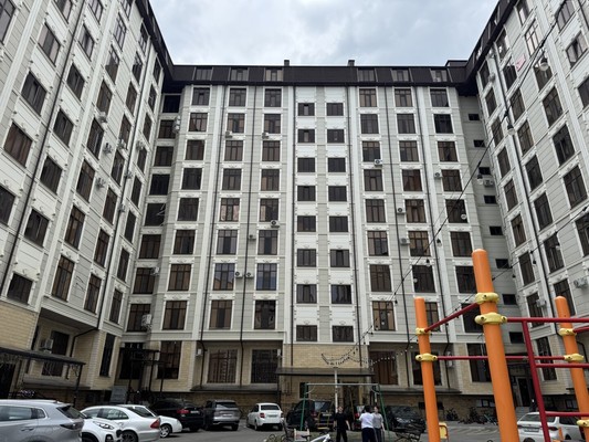 Продам многокомнатную квартиру, Тлостанова ул, 28, Нальчик г