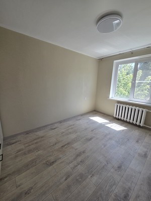 Продам двухкомнатную (2-комн.) квартиру, М.Горького ул, 167, Волгодонск г