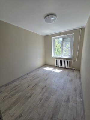 Продам двухкомнатную (2-комн.) квартиру, М.Горького ул, 167, Волгодонск г