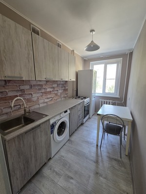 Продам двухкомнатную (2-комн.) квартиру, М.Горького ул, 167, Волгодонск г