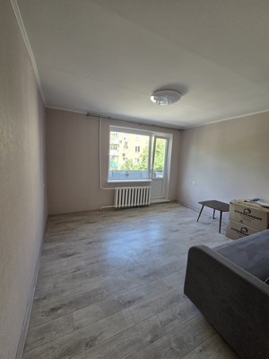 Продам двухкомнатную (2-комн.) квартиру, М.Горького ул, 167, Волгодонск г