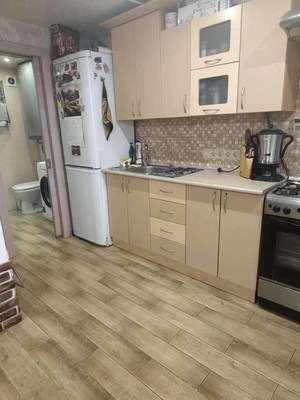 Продам однокомнатную (1-комн.) квартиру, Красных Зорь ул, 50, Ростов-на-Дону г