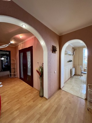 Продам двухкомнатную (2-комн.) квартиру, Дмитровская ул, 26, Базарово д