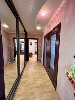 Продам двухкомнатную (2-комн.) квартиру, Дмитровская ул, 26, Базарово д
