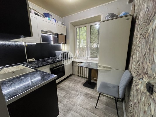Продам двухкомнатную (2-комн.) квартиру, Хорошёвское ш, 82к9, Москва г