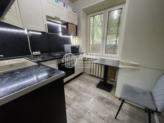Продам двухкомнатную (2-комн.) квартиру, Хорошёвское ш, 82к9, Москва г