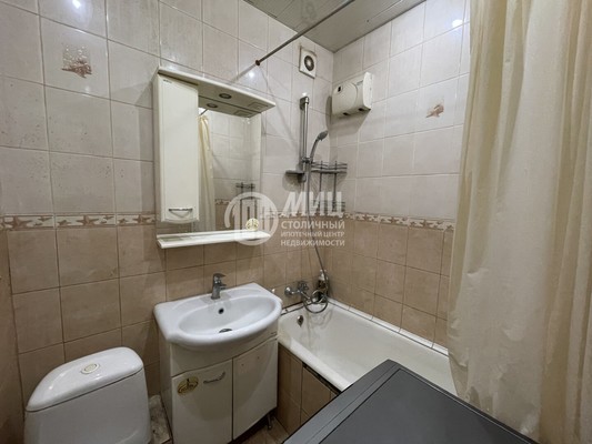 Продам двухкомнатную (2-комн.) квартиру, Хорошёвское ш, 82к9, Москва г