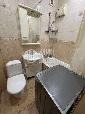 Продам двухкомнатную (2-комн.) квартиру, Хорошёвское ш, 82к9, Москва г
