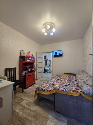 Продам трехкомнатную (3-комн.) квартиру, Лесная ул, 7к2, Ерино д