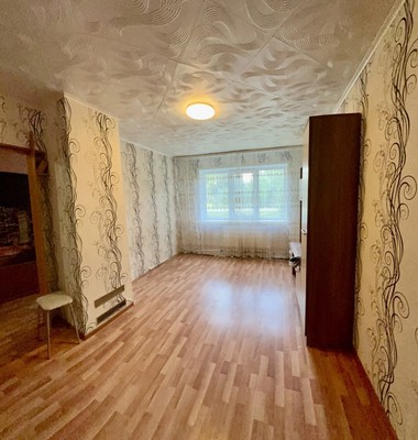 Продам однокомнатную (1-комн.) квартиру, В.Интернационалистов ул, 8, Бирюлинского Зверосовхоза п