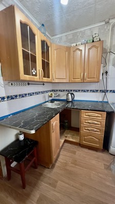 Продам однокомнатную (1-комн.) квартиру, В.Интернационалистов ул, 8, Бирюлинского Зверосовхоза п