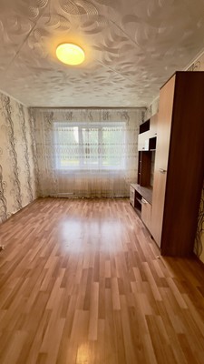 Продам однокомнатную (1-комн.) квартиру, В.Интернационалистов ул, 8, Бирюлинского Зверосовхоза п