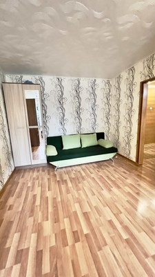 Продам однокомнатную (1-комн.) квартиру, В.Интернационалистов ул, 8, Бирюлинского Зверосовхоза п