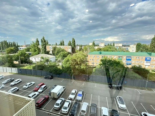 Продам однокомнатную (1-комн.) квартиру, Калинина ул, 114, Тихорецк г