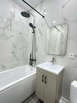 Продам однокомнатную (1-комн.) квартиру, Калинина ул, 114, Тихорецк г
