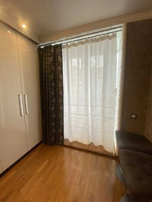 Продам двухкомнатную (2-комн.) квартиру, Белинского ул, 42, Калининград г